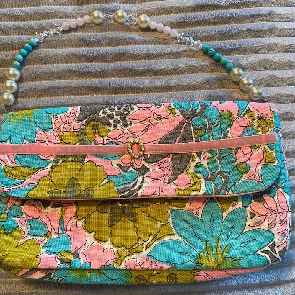 Vintage Glenda Gies clutch purse